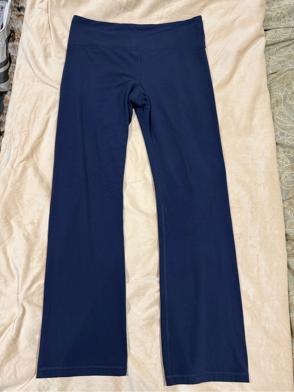 Athleta straight leg leggings